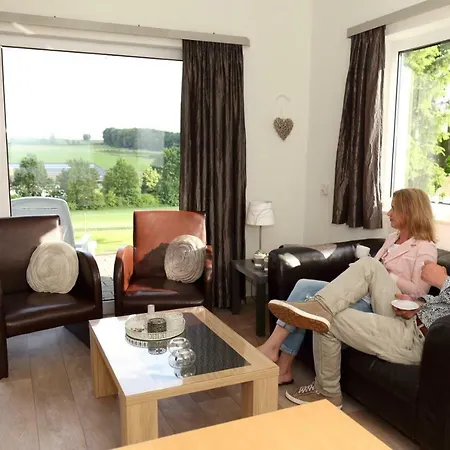 Casa de Férias Domein Hellebeuk Met Uitzicht! Valkenburg/klimmen