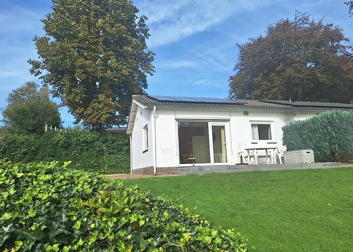 Domein Hellebeuk Met Uitzicht! Valkenburg/klimmen Сasa de vacaciones Klimmen