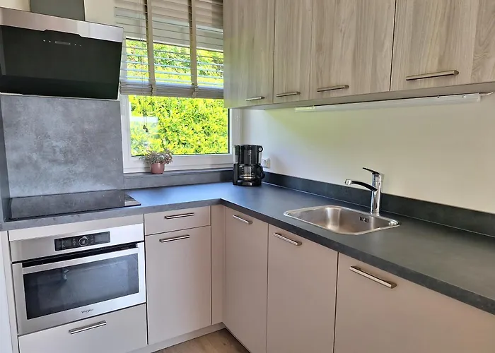 Domein Hellebeuk Met Uitzicht! Valkenburg/klimmen